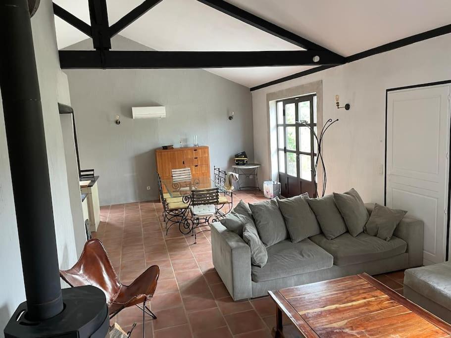 Ar De Vie Villa Chaleureuse En Provence Ventabren Bagian luar foto