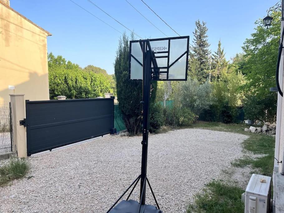 Ar De Vie Villa Chaleureuse En Provence Ventabren Bagian luar foto